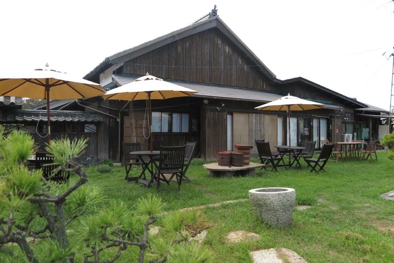 Guest House Oomiyake Naoshima Extérieur photo