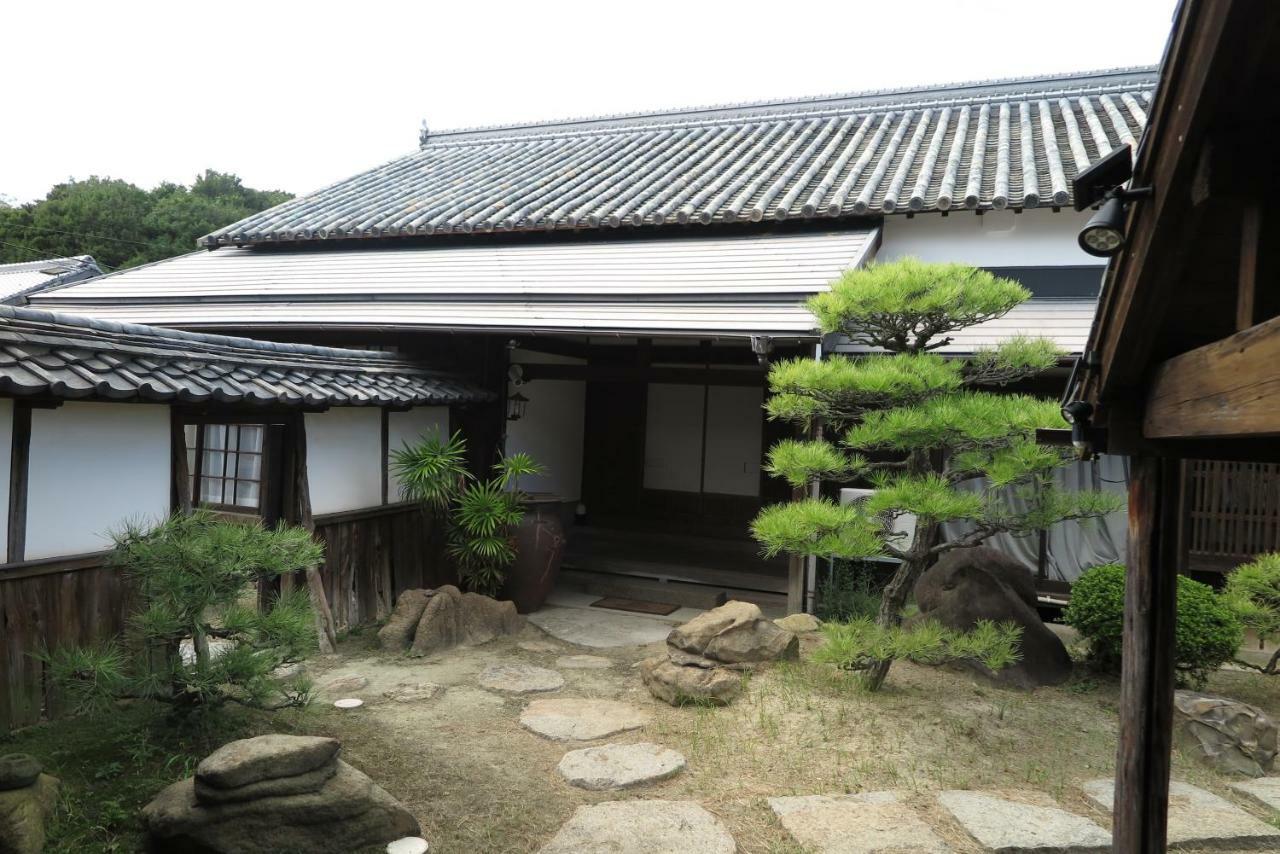 Guest House Oomiyake Naoshima Extérieur photo